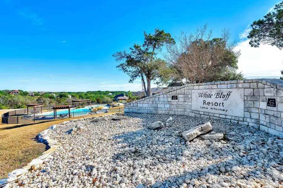 1212 Overlook Court, Whitney, TX 76692