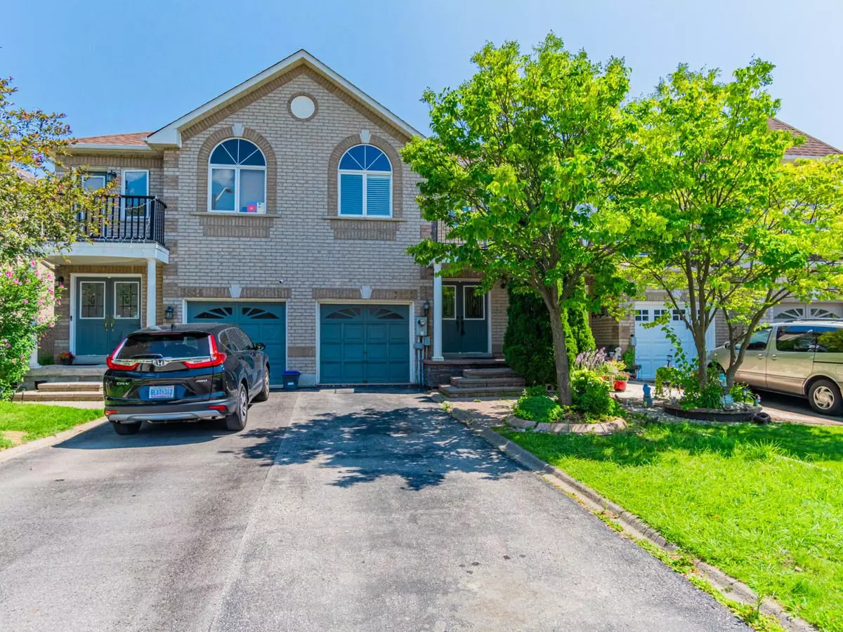 Mississauga, ON L5M 6R4,3856 Coachman CIR