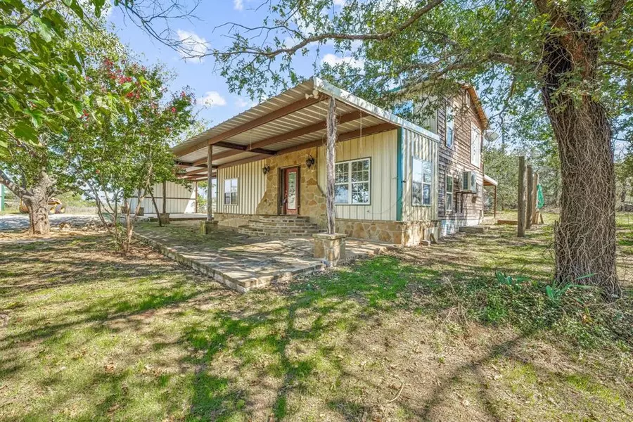 2040 Erwin Road, Poolville, TX 76487