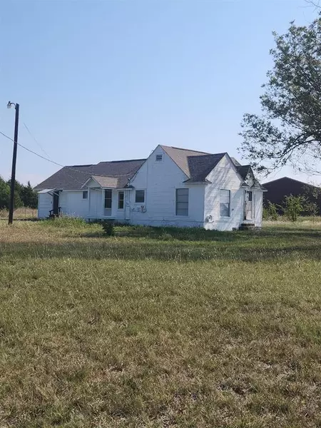 4494 N US Highway 69, Leonard, TX 75452