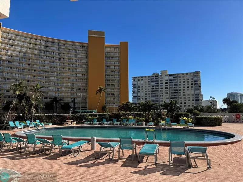 405 N Ocean Blvd  #415, Pompano Beach, FL 33062