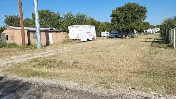 Throckmorton, TX 76483,308 S Reynolds Avenue