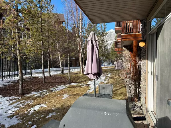 Canmore, AB T1W 3K5,190 Kananaskis WAY #112