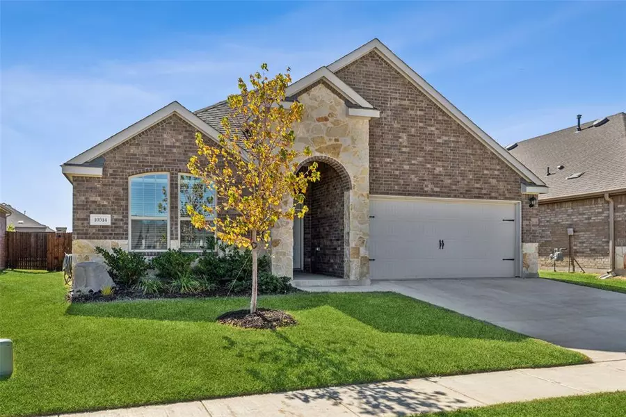 10314 Echo Brook Lane, Aubrey, TX 76227