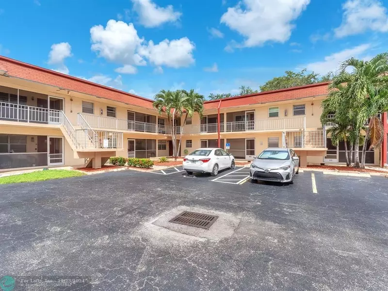 2041 NW 81 ST.  #414, Pembroke Pines, FL 33024