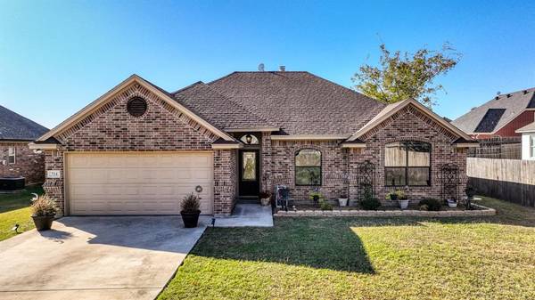 714 Ridgeway Boulevard,  Weatherford,  TX 76086