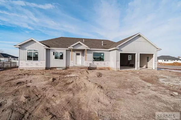 475 Hollow Drive, Ammon, ID 83401