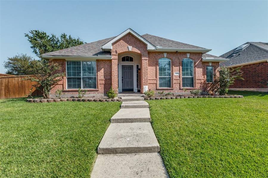 2090 Danbury Drive, Rockwall, TX 75032