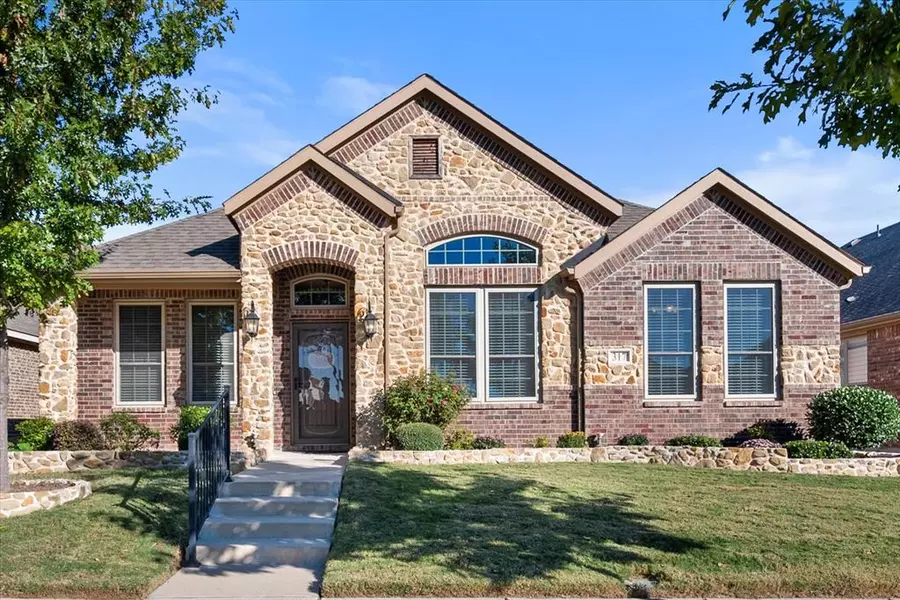 317 Galloping Hill Road, Red Oak, TX 75154