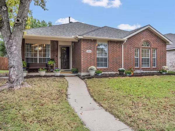 Garland, TX 75040,3014 Larkspur Court