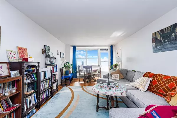 Brooklyn, NY 11235,35 Seacoast TER #17K