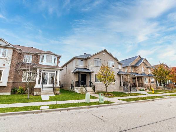 343 Via Carmine AVE, Vaughan, ON L4H 2N8