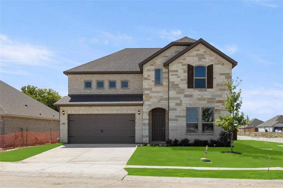 1083 Fleetwood Drive, Justin, TX 76247