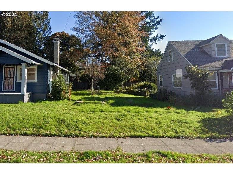 114 NE 74TH AVE, Portland, OR 97213