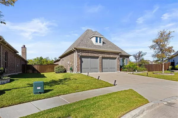 The Colony, TX 75056,7624 Westgate