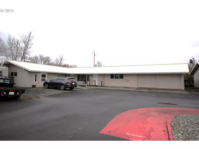 320 N COLUMBUS AVE, Goldendale, WA 98620