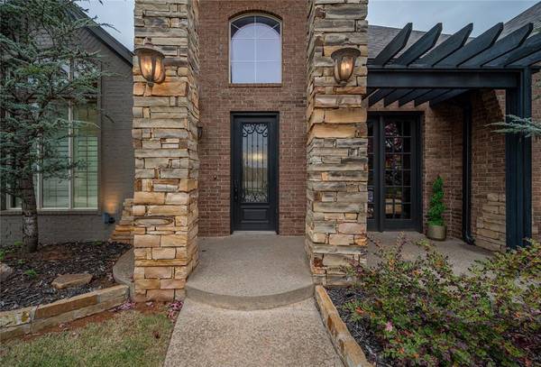 413 Gladstone Circle, Yukon, OK 73099