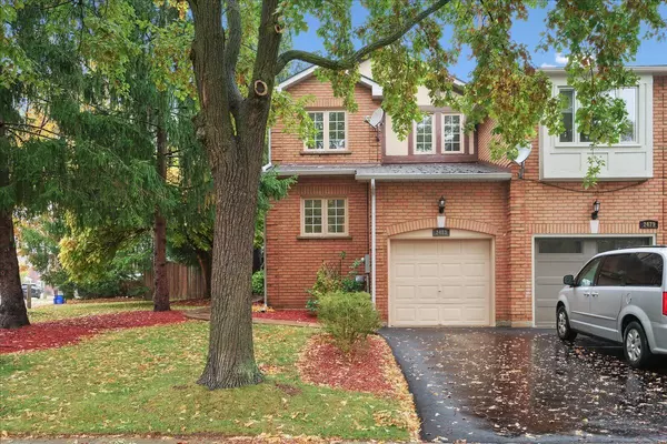 Oakville, ON L6H 5Y3,2481 Stefi TRL