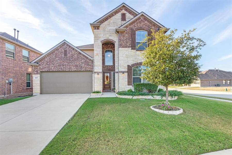 1300 Lake Grove Drive, Little Elm, TX 75068