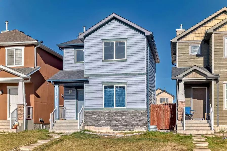 24 Saddlecrest PL NE, Calgary, AB T3J 5E8