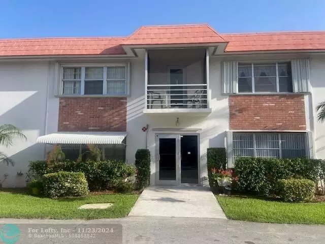 Pompano Beach, FL 33064,3550 NW 8th Ave  #706