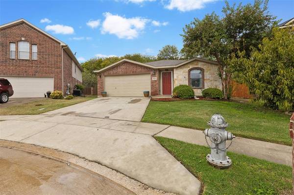 Fort Worth, TX 76135,5844 Fathom Drive