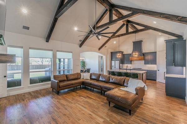 9200 Little Fawn Court, Justin, TX 76247