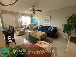 Hollywood, FL 33019,1554 N 12 Court  #10A