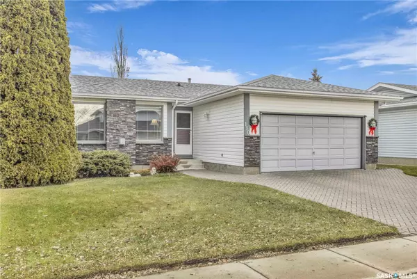 Saskatoon, SK S7J 4Y9,110 Brabant CRESCENT