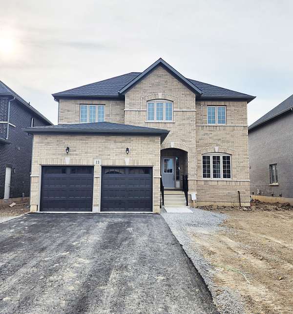 13 Venture WAY, Thorold, ON L0S 1A0