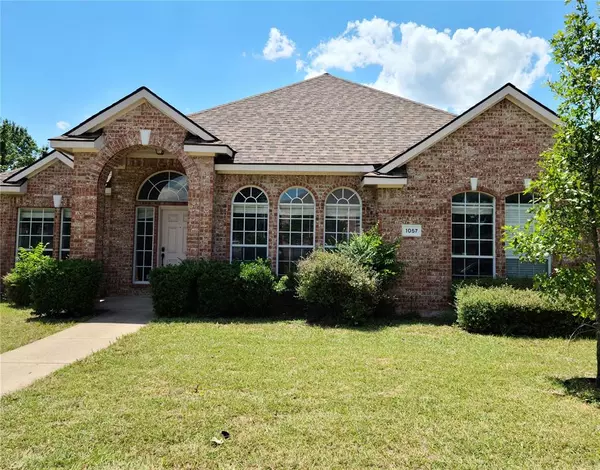 1057 Suffolk Lane, Cedar Hill, TX 75104