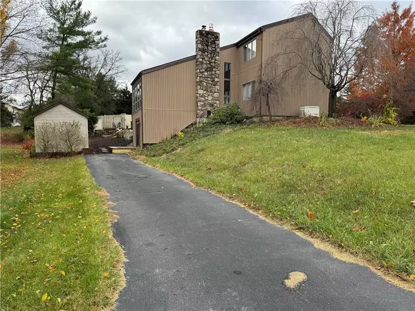 South Whitehall Twp, PA 18103,3704 Crest View Drive #Lower Level