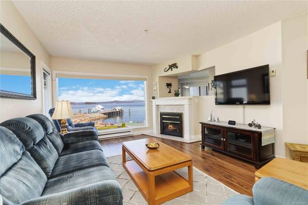 2550 Bevan Ave #302, Sidney, BC V8L 5Y5