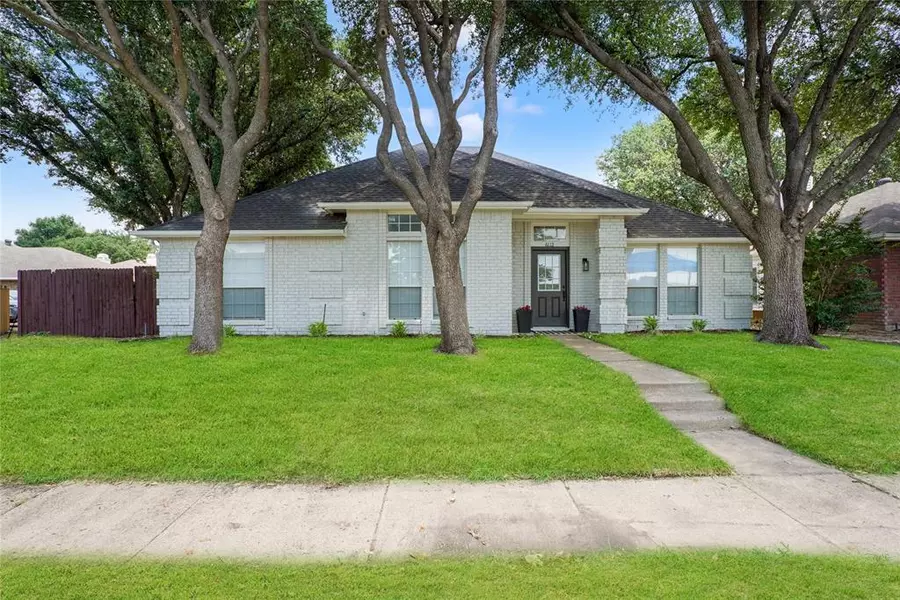 6112 Ethridge Drive, The Colony, TX 75056