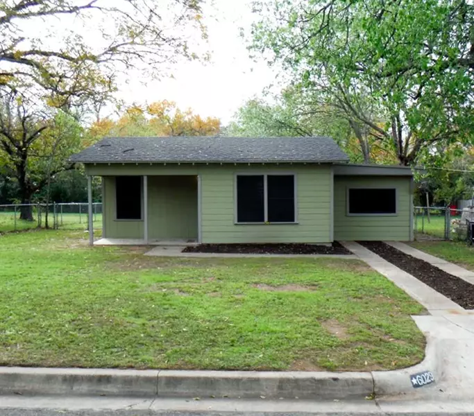 6029 Walnut Drive, Fort Worth, TX 76114