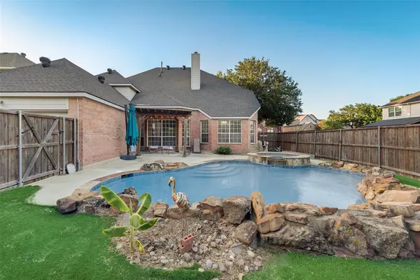 Garland, TX 75044,518 Green Apple Drive