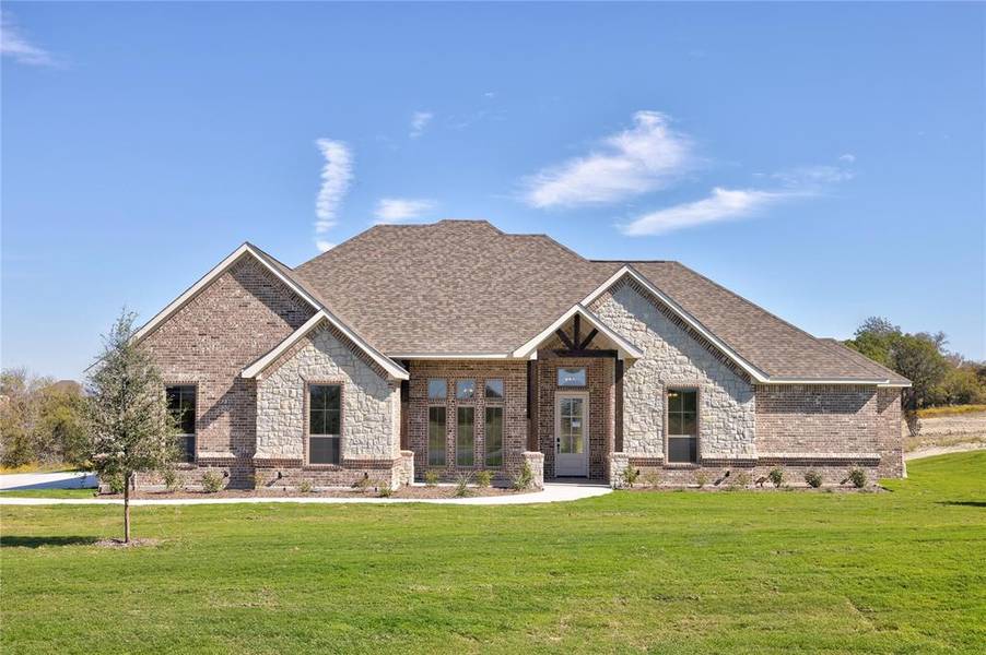 300 Spanish Oak Court, Weatherford, TX 76085