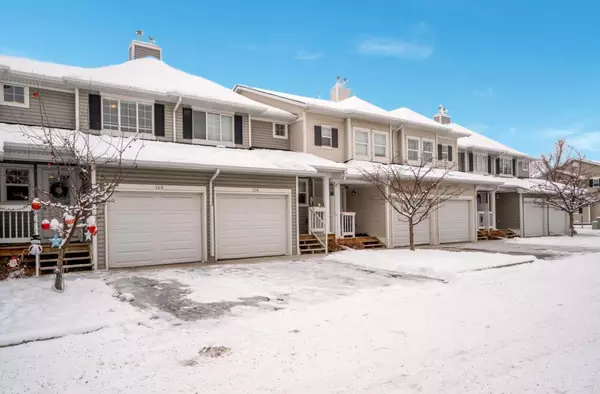 140 Country Village MNR Northeast, Calgary, AB T3K 0L6