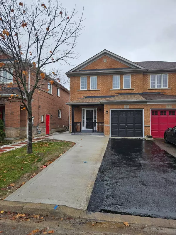 6 Silver Egret RD, Brampton, ON L7A 2Z9