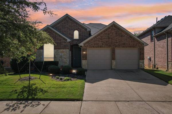 1216 Dayton Drive,  Lantana,  TX 76226