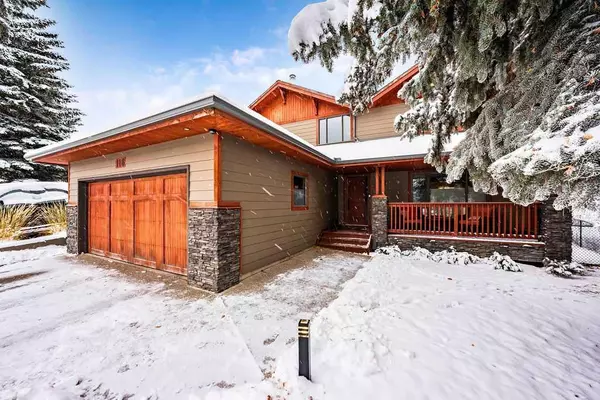 116 Mt Robson CIR Southeast, Calgary, AB T2Z 2C1