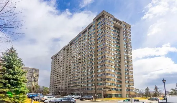 50 Elm DR E #310, Mississauga, ON L5A 3X2