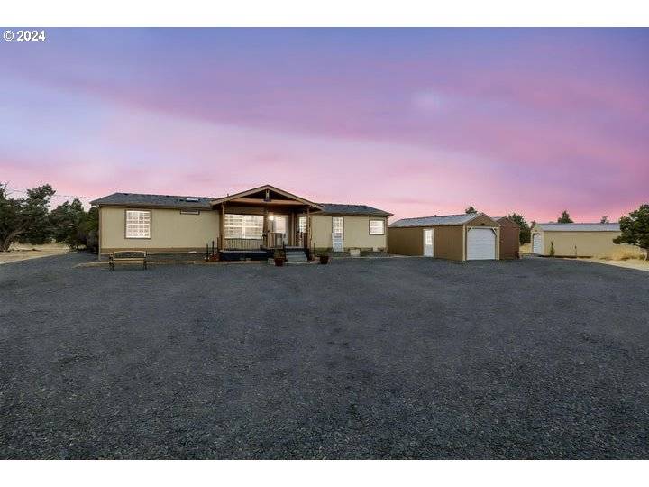 16315 SE CAHVILLA RD, Prineville, OR 97754