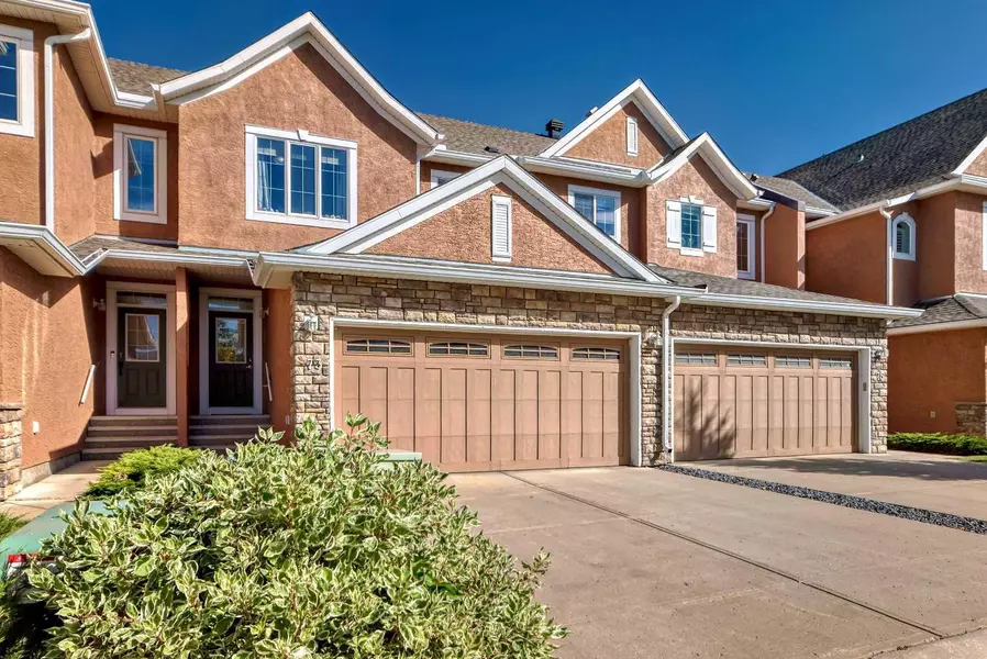 73 Cranleigh Heath Southeast, Calgary, AB T3M 0E5