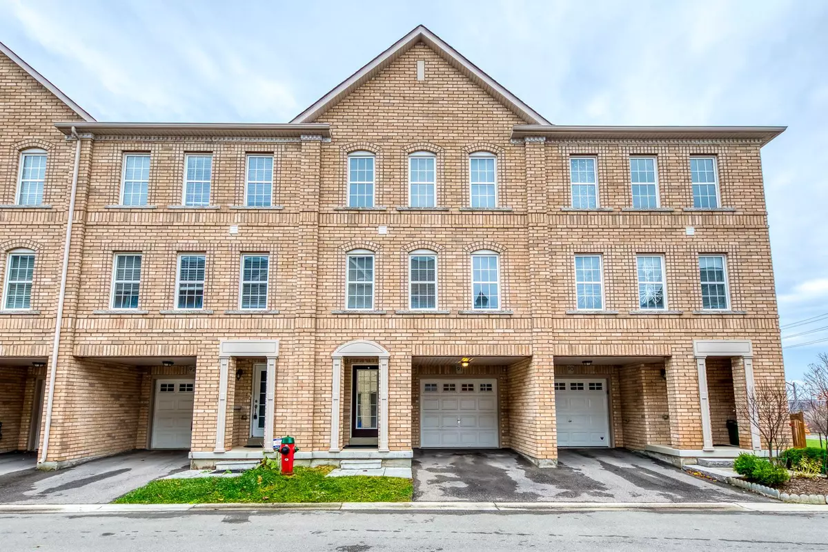 Oakville, ON L6M 0K4,2280 Baronwood DR #91