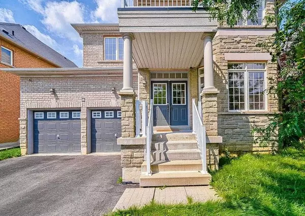 8 Campi RD, Vaughan, ON L4H 0N3