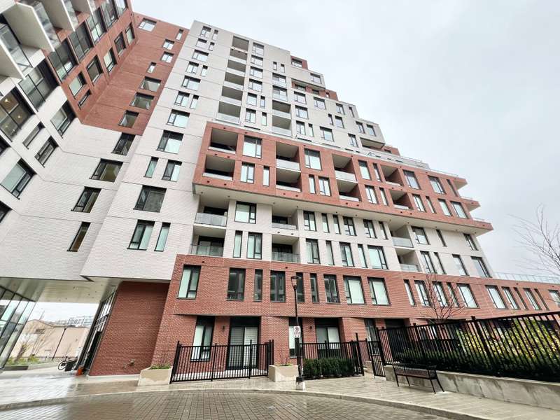 11 Maryport AVE #209, Toronto W05, ON M2M 0E2