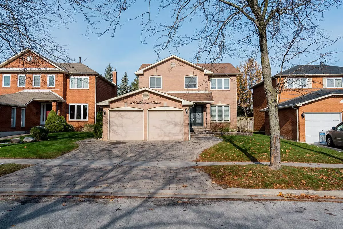 Whitby, ON L1R 1S6,46 WILLOWBROOK DR