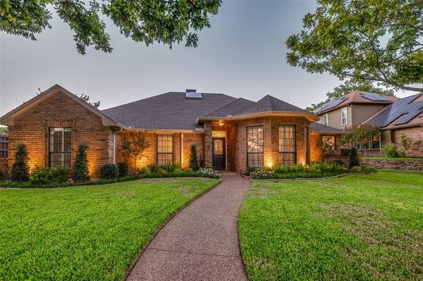 712 Meadowlark Lane, Coppell, TX 75019