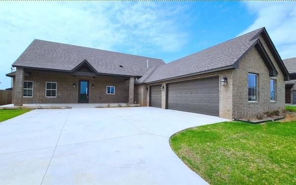 13412 NW 1st Terrace, Yukon, OK 73099